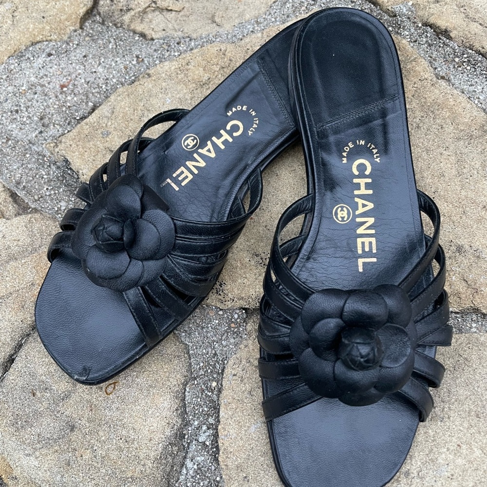 Chanel Black Women's Sandals